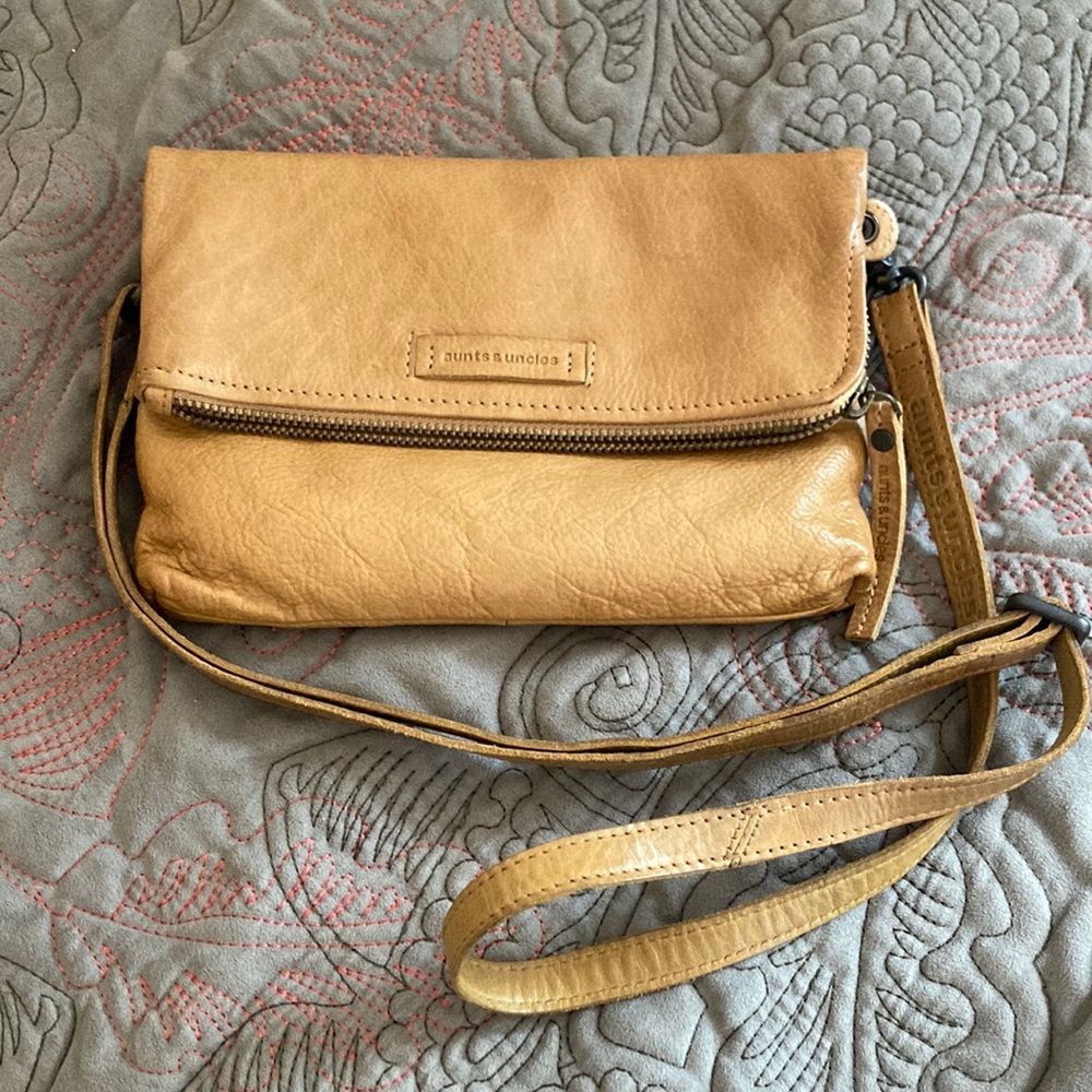 Aunts & Uncles leather crossbody bag